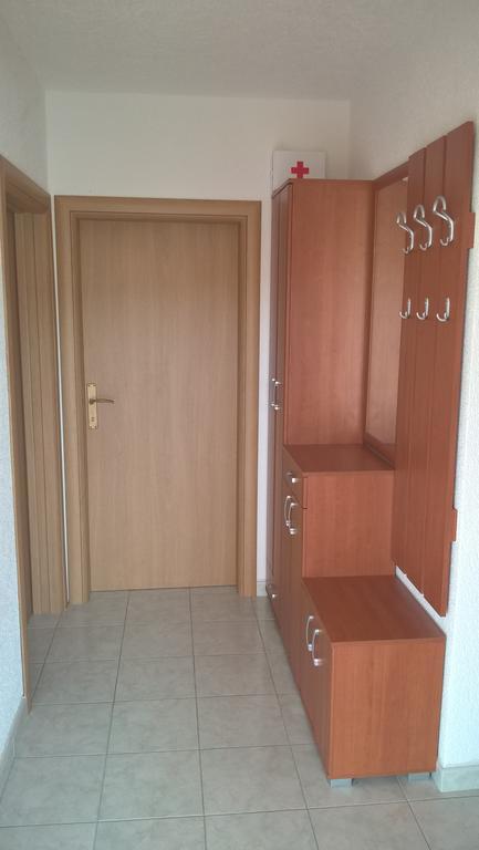 Apartmani Ramljak Marina Exterior foto